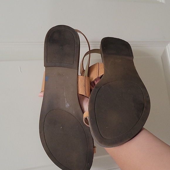 G by Guess sandals - Picture 5 of 5